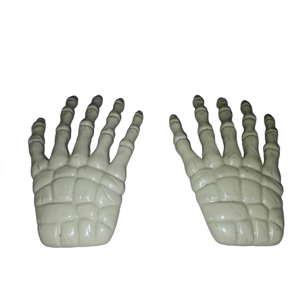 Halloween skeleton hands,good used condition - Picture 2 of 2